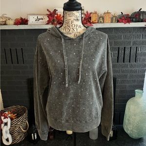 Le Lis hooded grey sweatshirt with sparkle